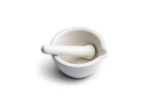 Almofariz de porcelana com bico (pilão adquirido à parte)